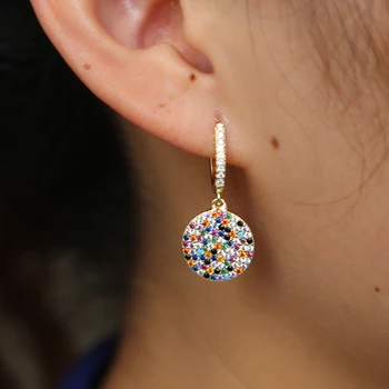 Top kvalitet disco runde charme øreringe til kvinder Guld Fyldt micro bane cubic zirconia farverige sten smukke dinglende smykker