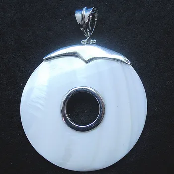 1 STK hvid shell vedhæng perlemor med sølvfarvet metal-dele til kvinder halskæde gøre tilbehør 50mm størrelse
