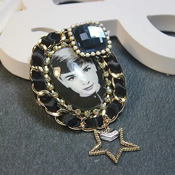 Retro Luksus karakter perle broche blomster Pins Hepburn Monroe Manuel Klud Brocher Smykker til Kvinder