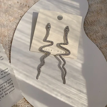 Overdrevet Lang Trendy Crystal Drop Øreringe til Kvinder Skinnende Slange Form Rhinestone Dingle Øreringe Bryllup Mode Smykker Gave