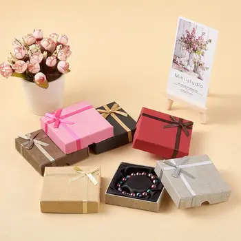 24pcs Pladsen Pap Armbånd Kasser til Armbånd, Halskæde, smykker, Gaver emballage og display Box, der er Tilfældigt Blandet Farve