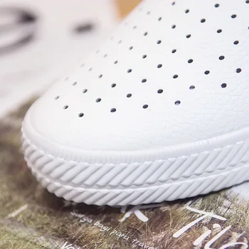 Kvinder Hvid Sko Sneakers Sommeren 2020 Foråret Åndbare Huller Solid Farve Kvindelige Sort Sko Læder Chaussure Femme Flad Hæl