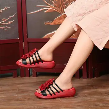Careaymade-Hotsale,Sommer ny stil kvinders ægte læder tøfler, blomst tøfler og tyk bund kvinders tøfler