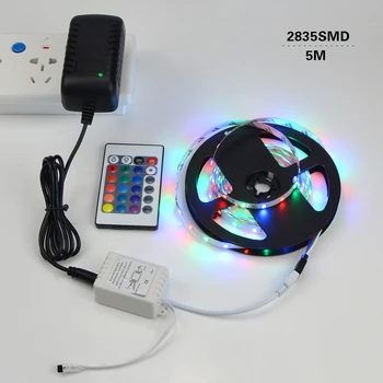 1 sæt RGB LED Strip light 5050 2835 3528 5M 10M Fleksibel LED-lys 300 Lysdioder Tape Diode Bånd Med IR Controller DC12V 3A Adapter