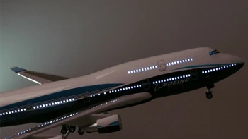 Nyt lager 1/150 Skala Airplane1/150 B747 Boeing 747-400 Fly Model Replica Harpiks 47cm Lang Trykstøbt Fly Model Med lys