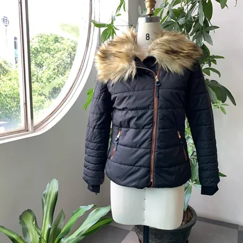 Nye Parkacoats Kvindelige Kvinder vinterfrakke Fortykkelse Bomuld Vinter Jakke Sort kunstskind Outwear Parkacoats Varm til Vinter Frakke