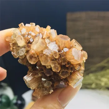 Gratis forsendelse Naturlige Aragonit Krystal Klynge Uregelmæssige Hård sex Mineral krystaller, healing sten til boligindretning