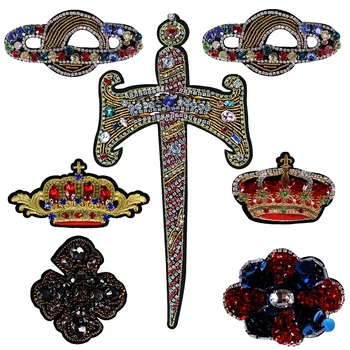Crown Applikeret på Tværs af Kronblad Patches Rumfartøjer Perle Stort Sværd Tværs Badge Crystal Rhiones Sy Tøj Tilbehør TH2010