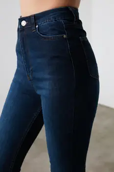 Trendyol Høj-Taljen Skinny Jeans TWOAW21JE0386