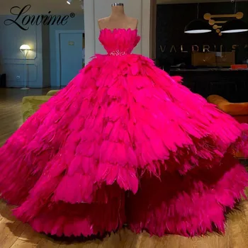 Dyb Pink Luksus Fjer Kjole Til Aften I Puffy Krystaller Kendte Party Kjoler Arabisk Couture Kjoler Prom Dress Abendkleider 2019