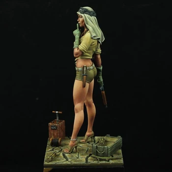 70mm,1/24 Harpiks tal soldater model kits kvindelige gunner umalet