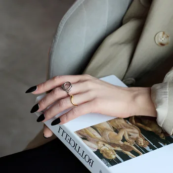 Koreansk Japansk Samme Design Manual Line Ring for Kvinder Kolde Vind Enkel Hule Geometri Index Finger Ring Åbne Engros