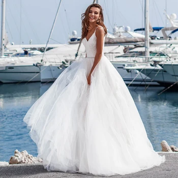 Elegant Bryllup Kjoler 2020 Lace Applique A-line Brudekjole V-hals Vestido de Noiva Beaded Tyl Robe de Mariee
