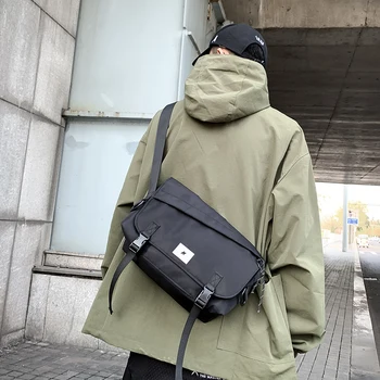 Multifunktionelle Skulder Messenger Taske med Reflekterende Streetwear Strip Vandtæt, Travel Håndtaske Stor Kapacitet opbevaringspose