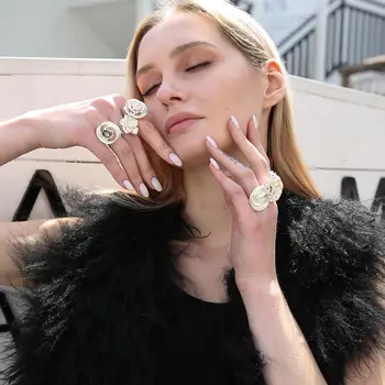 Cring Coco 2020 Bedst sælgende Klassiske Steg Blomst Ringe for Kvinder, Kvindelige Mode Sølv Farve Smykker Gave Ring Engros