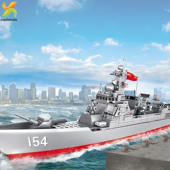 633pcs Destroyer Strygejern Blod Tunge Udstyr byggesten Moderne Militære Flåde-Tal Kit Børn Legetøj