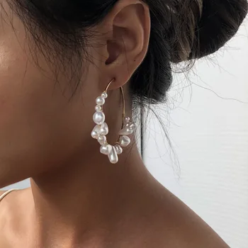 Ny Elegant Metal-Guld-Stor Cirkel Øreringe til Kvinder 2021 Trendy Beaded Hvid Imiteret Perle Kvast Øreringe Kvindelige Smykker