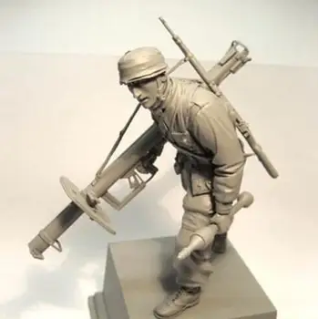 1/16 120mm Umalet Harpiks Figur Anti-tank soldier ()