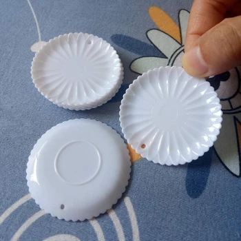 Tanduzi 20pcs Plast Simulering Mini Rund Hvid Plade DIY Dukkehus Miniature Kunstig Mad Tilbehøret Deco Dele PVC Håndværk
