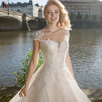 Robe De Mariée 2021 Nye Ankomst Luksus Brudekjoler I Blonde Pynt Bryllup Kjole Elegant Cap Ærmet O-Hals Prinsesse Kjole