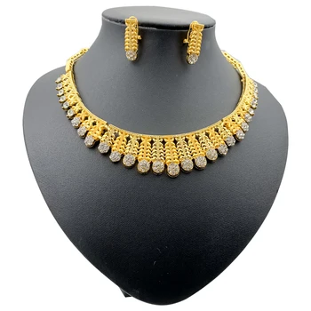 Dubai Overdrevne Smykker i Guld Charme Mode Smykker sæt med Halskæde, Armbånd, Øreringe Krystal Ring Ferie Smykker Gave