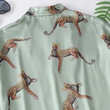 Nye sommer kvinder to delt sæt leopard printet pyjamas-stil bløde korte toppe bluse & trykt casual shorts løs