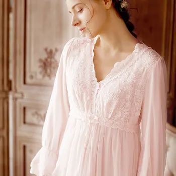 Nye efterår og vinter Kvinder Nightgowns Simple Prinsesse blonder bomuld palace broderi kjole nightdress home service
