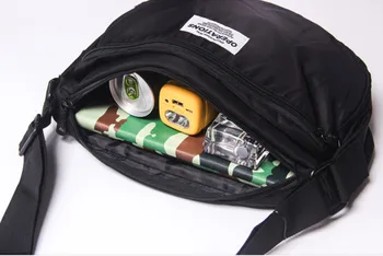 Japan og Sydkorea Tendens Messenger Tasker Fritid Mænds Crossbody Taske Vandtæt Nylon Enkelt skuldertaske Fast Travel Pack