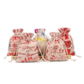 Tilfældige 50stk Snor Julegave Tasker Pose Resuable Naturlige Candy Xmas Strømpe Pose Santa Sække 2021 Glædelig Jul Gave