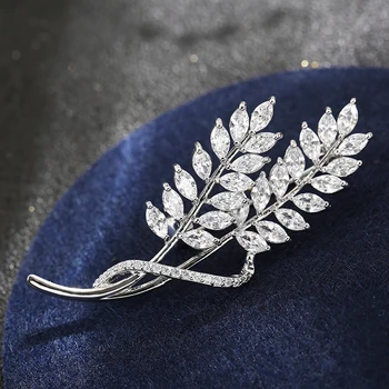 Zhijia sølv farve krystal rhinestone blad pins brocher for kvinder kjole part smykker tilbehør