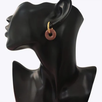 2021 Erfaring klassiske runde sten øreringe i rustfrit stål Hoops farverige kolczyki for kvinders unikke charme tilbehør Moda