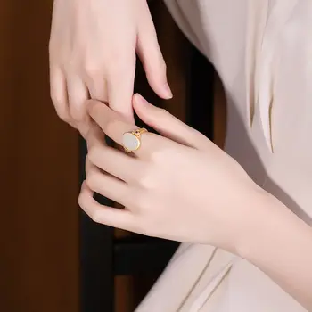Nye Sølv Naturlige Oval Safir Ring Håndværk Kinesiske Retro Palace Fengxiangyun Åbning Justerbar Kvinders Mærke Smykker