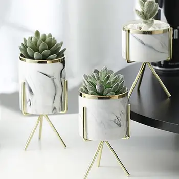 Home Fashion Style Keramik Flower Pot Planter Guld Jernramme Blomst Plante Indehaveren Saftige Pot Office Desktop Ornament