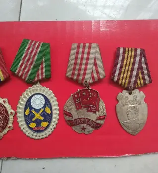 5 Gamle Medal Kinesiske Militær Medalje befrielseskrig Lodde Medalje minde