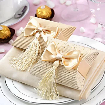 Røde Guld Pude Form gaveæske bryllupsfest Candy Box Elegant Bue-knude, Bølgepap og Sort Dekoration Chocolate Box