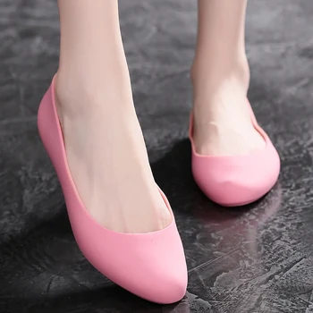 2020 nye mode low-top plast krystal gelé fladskærms-slip-on non-slip lavvandede munden regn sko kvinder