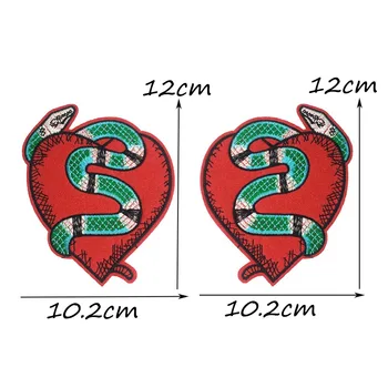 1 Sæt bi cyan slange hjerte-formede pletter strygejern broderet applikation patch tøj DIY fashion patches XBT13