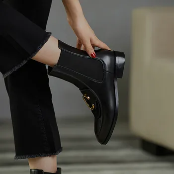 FEDONAS 2020 Ny Chelsea Støvler Til Kvinder Metal Dekoration Ægte Læder Sko Kvinde Vinter Kontor Dame Grundlæggende Kvinder Ankel Støvler