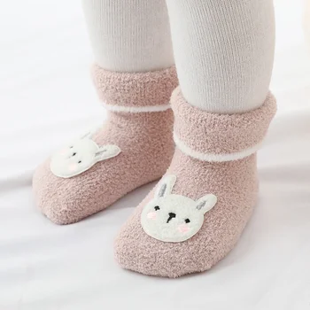 2020 Tykkere nyfødte Coral Fleece sokker plus velvet fortykkelse baby sokker, non-slip lille Barn baby vinter Tegnefilm Dukke sokker