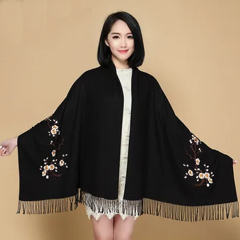 Nye Kinesiske Brodere Blomst Tørklæde Damer Ethinc Style Vinter Varm Tykkere Cashmere Pashmina Overdimensionerede Sjal til Kvinder