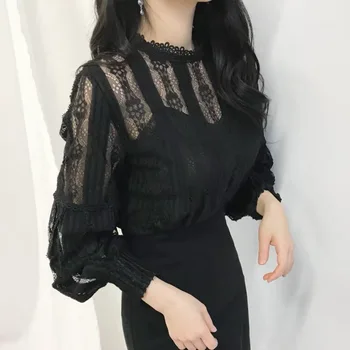 Koreanere Elegant Kvinde med Lange Ærmer Lace Tops Mode Mesh T-shirt Sød Solid O-Hals Kvinder Tøj Casual T-Shirt til Kvinder