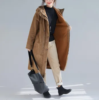 Lam uld frakke kvinder vinteren mid-længde, over-knæet fløjlsbukser polstret lag løs hætte plus size cotton coat kvinder Parkacoats