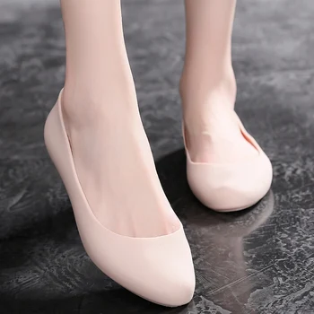 2020 nye mode low-top plast krystal gelé fladskærms-slip-on non-slip lavvandede munden regn sko kvinder